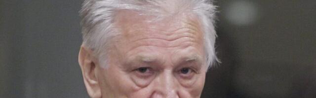 Kako sam sleteo na drvo na Rajcu: Priče generala napisane u zatvoru