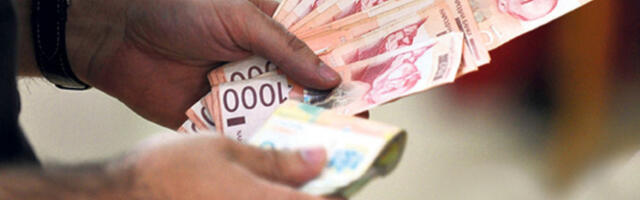 RZS: Prosečna plata preko 105 hiljada dinara