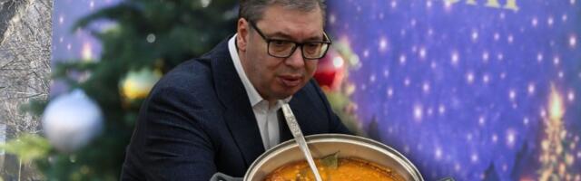 VUČIĆ OSTAO SAM KOD KAZANA PASULJA Ministri se provode u inostranstvu