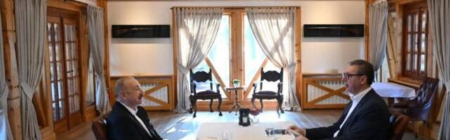 VUČIĆ NA RADNOM DORUČKU SA ALIJEVIM! Nema stajanja, Srbija i Azerbejdžan zajedno grade blistavu budućnost: Saradnju dižemo na još viši nivo! (FOTO)