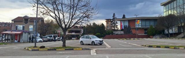 Vanredna situacija u Vranju uoči dolaska Vučića FOTO