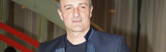 OSTAVIO ŽENU, PA MU U 40-OJ DRUGA RODILA SINA! Sad otkrio i razlog RAZVODA - "NE BI SE DESILO DA SMO..."