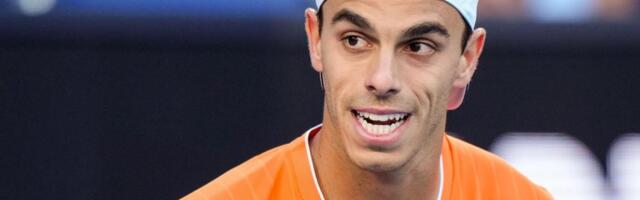 TENISKI TURNIR U MINHENU: Serundolo i Molčan u dva seta do četvrtfinala