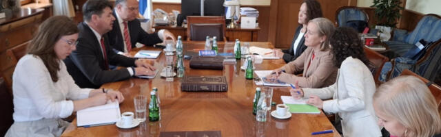 Петров: Уставни суд доследно примењује референтне акте УН у одлукама