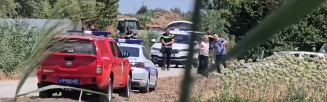 VRAĆALI SE S PECANJA PA SLETELI U KANAL NA OŠTROJ KRIVINI?! Sumnja se da je ovo uzrok teške nesreće u Novom Sadu, poginulo troje iz "golfa"! (foto,video)