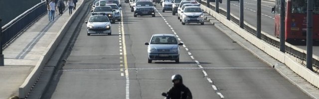 STANEJ NA PUTEVIMA: Očekuje se pojačan saobraćaj na putevima Srbije, savetuje se oprez zbog magle