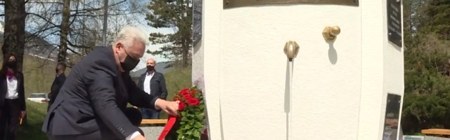 Krivokapić položio venac stradalima od NATO agresije