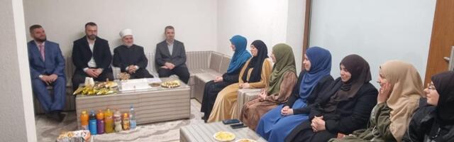 Predsjednik Mešihata uručio sertifikate učesnicama programa “Nauči 40 hadisa imama Nevevije”