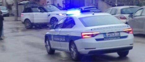 Pretukli ženu jer nisu uspeli da je opljačkaju: Uhapšen dvojac sa Autokomande (VIDEO)