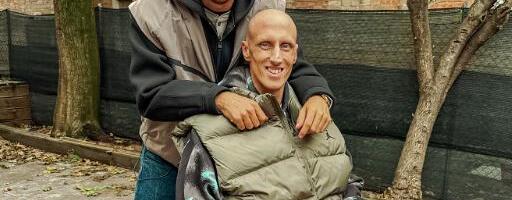 GEST ZA POŠTOVANJE! Akile Polonara zapalio olimpijski plamen! (VIDEO)