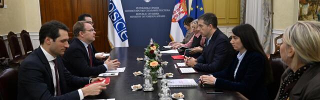 ĐURIĆ SA VISOKIM KOMESAROM OEBS-A ZA NACIONALNE MANJINE KAMPOM: Analizirali najnovija dešavanja na KiMi i njihove posledice koje srpsko stanovništvo proživljava