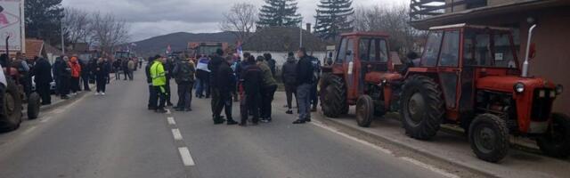 Održan sastanak poljoprivrednika koji protestuju i šefa kabineta ministra poljoprivrede