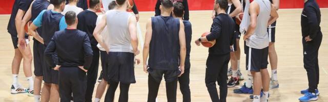 Pešić držao pokazni trening reprezentacije za preko 300 trenera