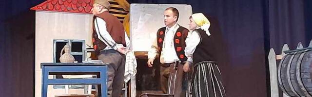 Život tri generacije seoske porodice Arizani