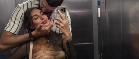TRUDNA ŽENA SRPSKOG KOŠARKAŠA! Osvanula prva fotografija: On je nežno drži za stomak, ona blista od sreće