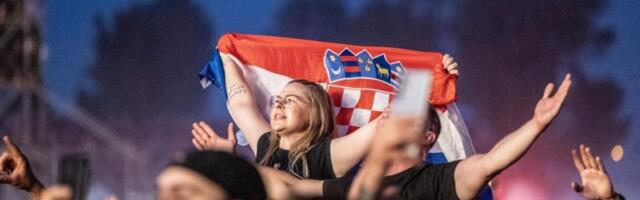 PROSLAVA USTAŠTVA NA DOČEKU RUKOMETAŠA: Zagrebom se vijore HOS zastave, ori se "ZA DOM SPREMNI"