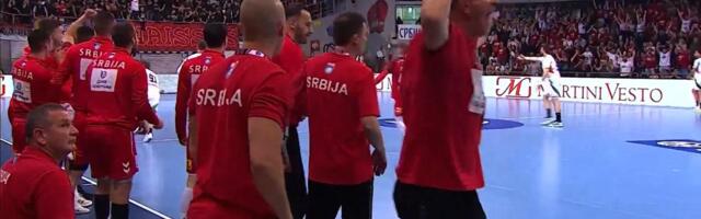 Au, šta je pogodio Dodić: Srpski bek dao gol sa više od pola terena!