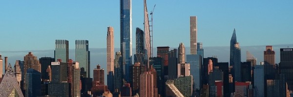 Drži bure vodu - Ponos Njujorka i bogatih u stanju raspadanja
