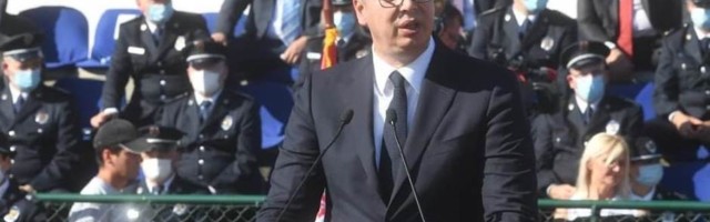 Novinar N1 nije mogao da pita Stefanovića i Brnabić, jer Vučić "danas odgovara"
