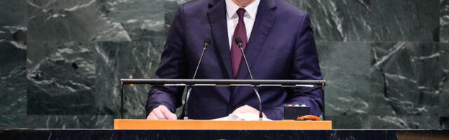 Vučić: Ljudi vide ko je taj ko progoni srpski narod