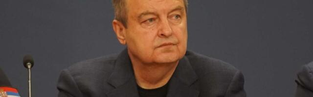 Dačić kritikovao karikaturu u Hrvatskom tjedniku: Ismevaju srpske žrtve Jasenovca