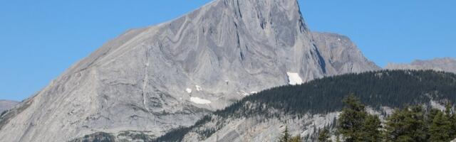 Dečak (10) u Italiji pao sa stene u ponor dubok 100 metara, naočigled njegovog druga (11)