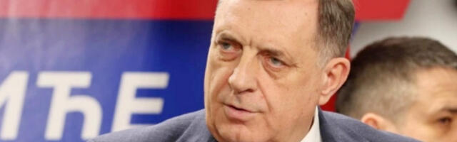 Додик: Дан Републике одређује народ, а не некакав суд