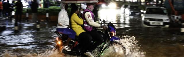 KATASTROFALNE SCENE IZ KENIJE NAKON ŠTO JE NASTRADALO NAJMANJE 88 LJUDI! Raseljeno više od 34.000 ljudi (VIDEO, FOTO)