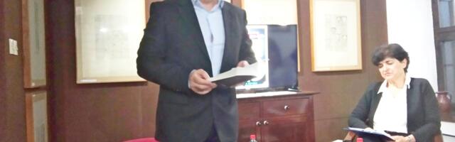 Bojan Ljubenović predstavio roman „Otac“ u Vlasotincu