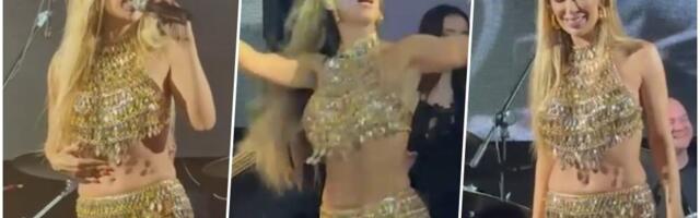 TEA TAIROVIĆ BEZ SUJETE! Koncertom u rodnom Novom Sadu podigla publiku na noge pa dala šansu mladoj koleginici da zajedno zapevaju (VIDEO)