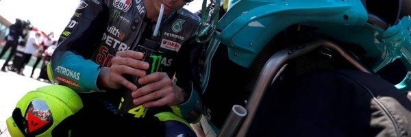 Legendarni Valentino Rosi oprašta se od motocikala na kraju ove sezone