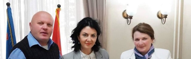 Sud naredio raspisivanje poternice za Simom Spasićem u procesu sa bivšim zaštitnikom građana
