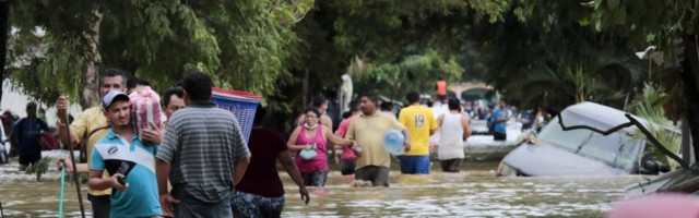 Centralna Amerika: 180 mrtvih ili nestalih u naletu uragana