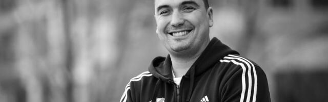 Rakija i poseban dres: Darko Rajaković i Stiv Ker čuvaju sećanje na Dejana Milojevića