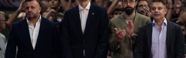 Vreme je da klovnovi skinu šminku s lica