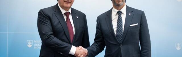 Gašić u Bratislavi sa Kalnikom u Bratislavi o situaciji u svetu i saradnji