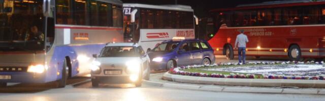 AMSS: Autobusi na graničnom prelazu Preševo na izlazu čekaju tri sata