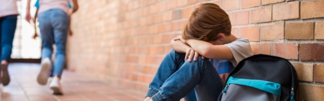 Od agresivca do maloletnog delikventa: Kako vršnjačko nasilje dovodi do problematičnog ponašanja u zrelosti