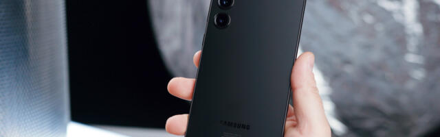 Samsung telefoni dobijaju Android 14 koji mesec ranije?