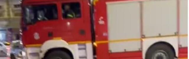 Izbio požar u zgradi u Miljakovcu (FOTO)