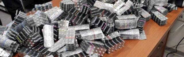 Preko Merdara pokušao da prokrijumčari 36 hiljada tableta „Ksalola“