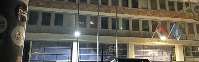 „I oni su pomagali nama kada je bio Ramazan i Bajram“: Studenti iz Novog Pazara „menjaju“ kolege na blokadi RTS-a tokom Uskrsa