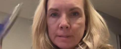 Baka odlučila da unucima ne kupi poklone za praznike: "Pozvala sam sina i objasnila mu da je to previše" (VIDEO)