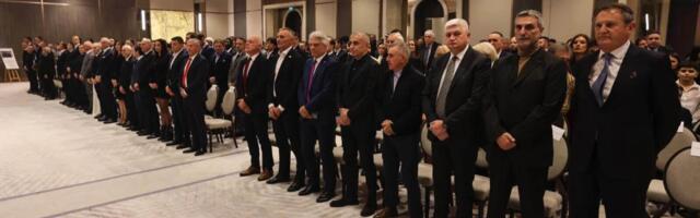 ZVEZDA PREDSTAVILA PRVU MONOGRAFIJU: Na svečanosti govorili Zvezdan Terzić i Dragan Džajić