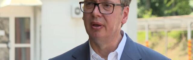 Vučić o pisanju KRIK-a: Nije mi važan Vidić niti Slaviša Kokeza