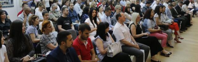 Najboljim niškim srednjoškolcima dodeljene nagrade