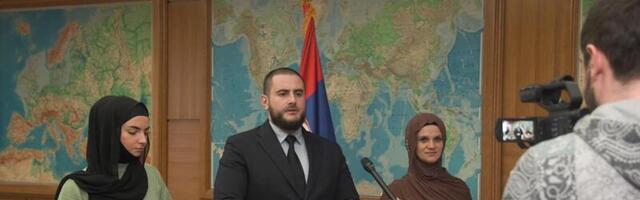 Diskriminacija u “Miša Cvijović” – Zukorlić pružio podršku: Djevojke s hidžabom u Prijepolju neće biti primorane da se odriču vjerskih prava