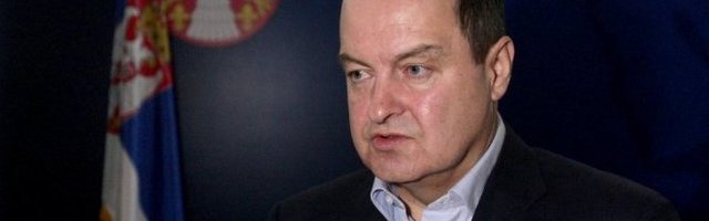 IVICA DAČIĆ: Oko 2.000 građana avionima vraćeno u Srbiju