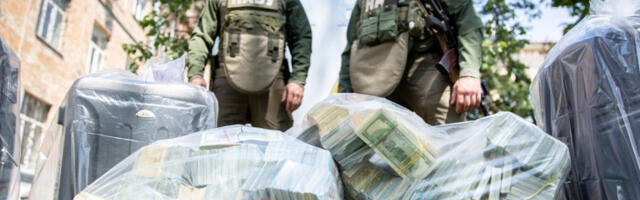 Пада ли најмоћнији човек украјинске председничке администрације