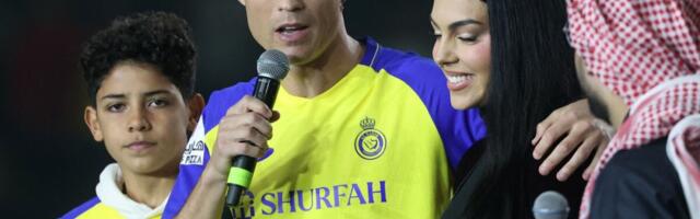 DETONACIJA U SVETU FUDBALA! Kristijano Ronaldo i njegov sin u istom timu?! Slavni Portugalac kao Lebron Džejms!